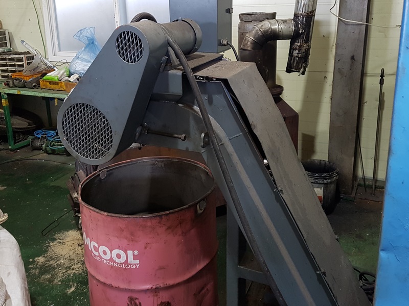 통일중공업 통일쌍축CNC선반 TNL-80V2 1990년 �߰���