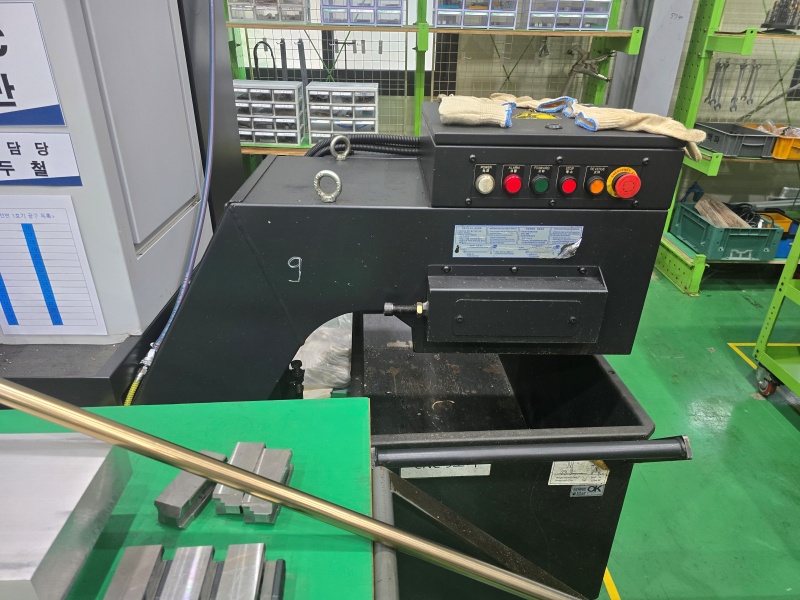 두산인프라코어 두산 8인치 CNC선반 GT2100 2018년 �߰���