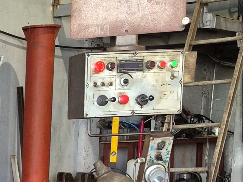 현대공작기계 현대 6호 베드형밀링 HCM-U6 2002년 중고기계